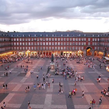 Nuevo Elegante Piso Vintage En Plena Plaza Mayor Мадрид Екстер'єр фото