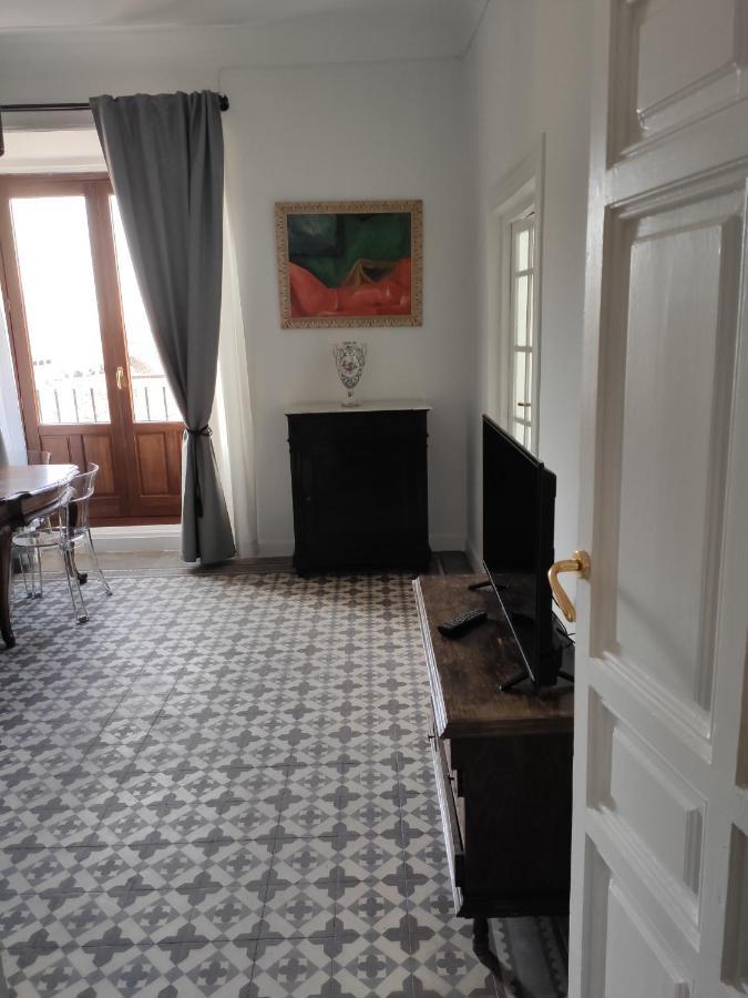 Nuevo Elegante Piso Vintage En Plena Plaza Mayor Мадрид Екстер'єр фото